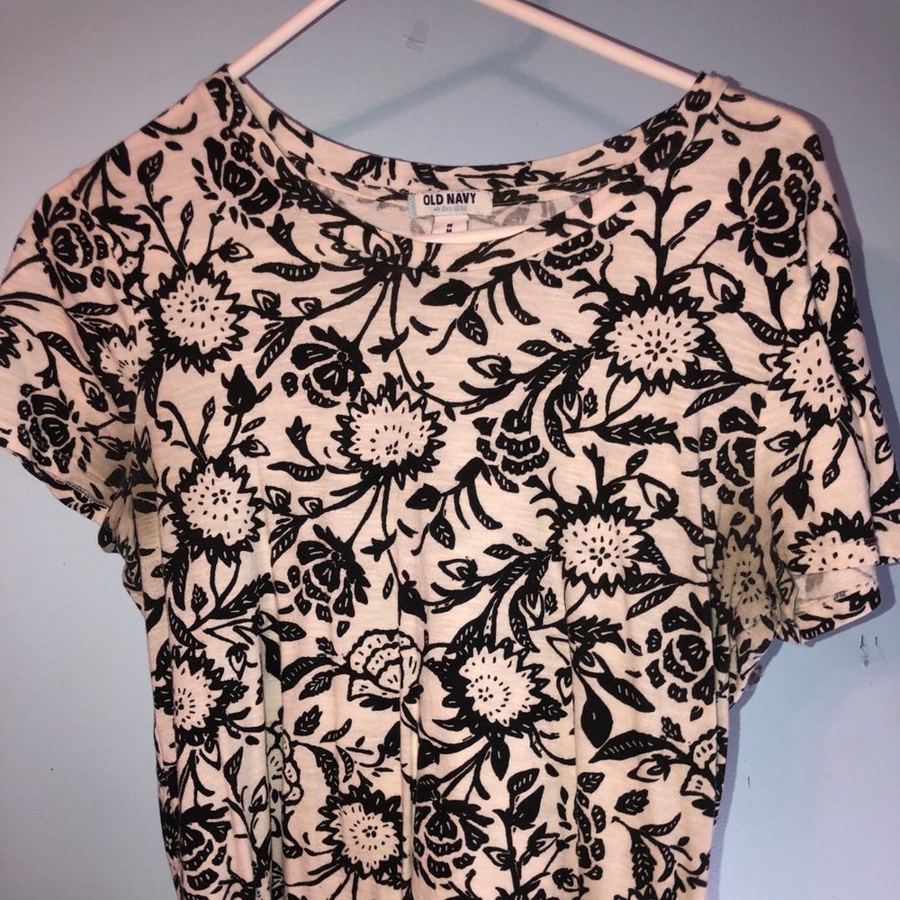 Old Navy Sunflower Print Tee